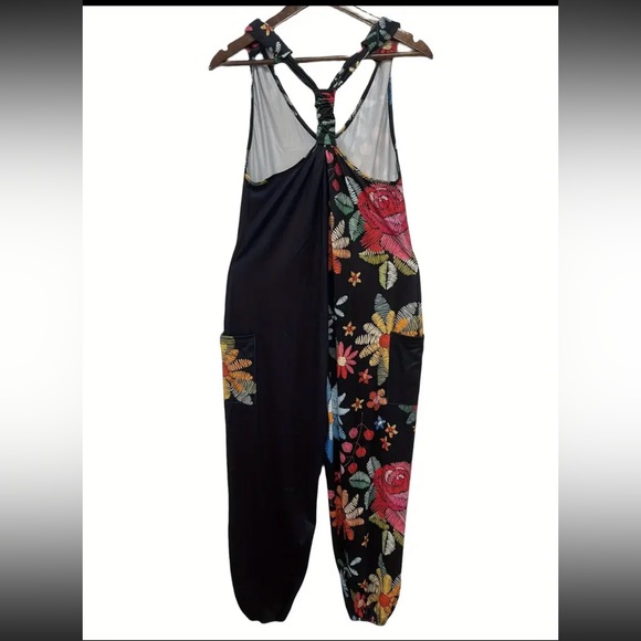 NIP/NWT FLORAL PRINT ROMPER - Picture 3 of 3